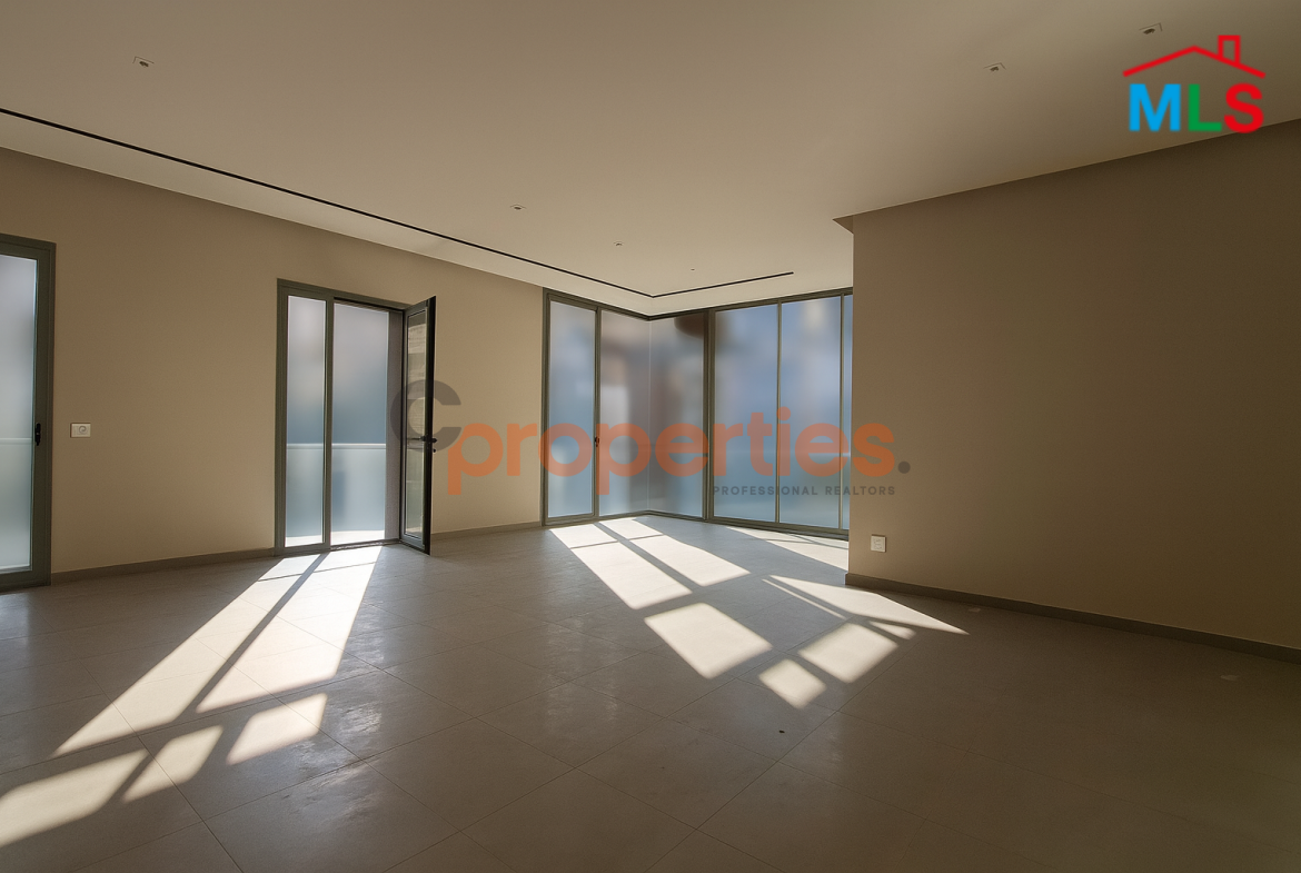 Apartment For Sale In Achrafieh – CPBWW73