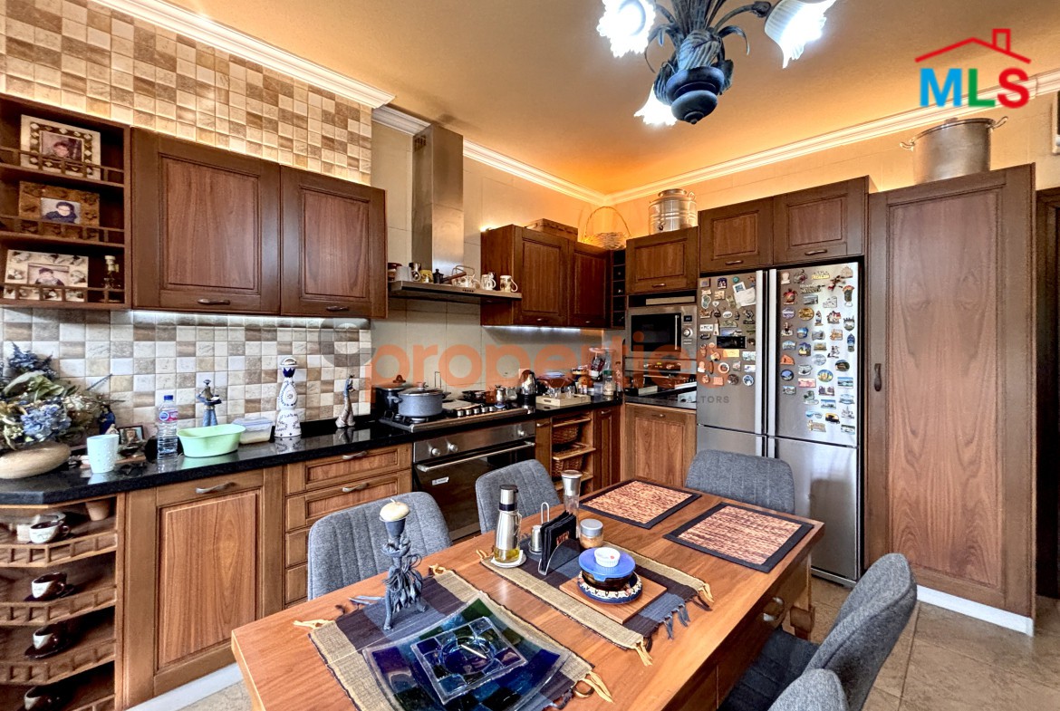 Apartment for sale in Qennabet Broummana – CPRA69