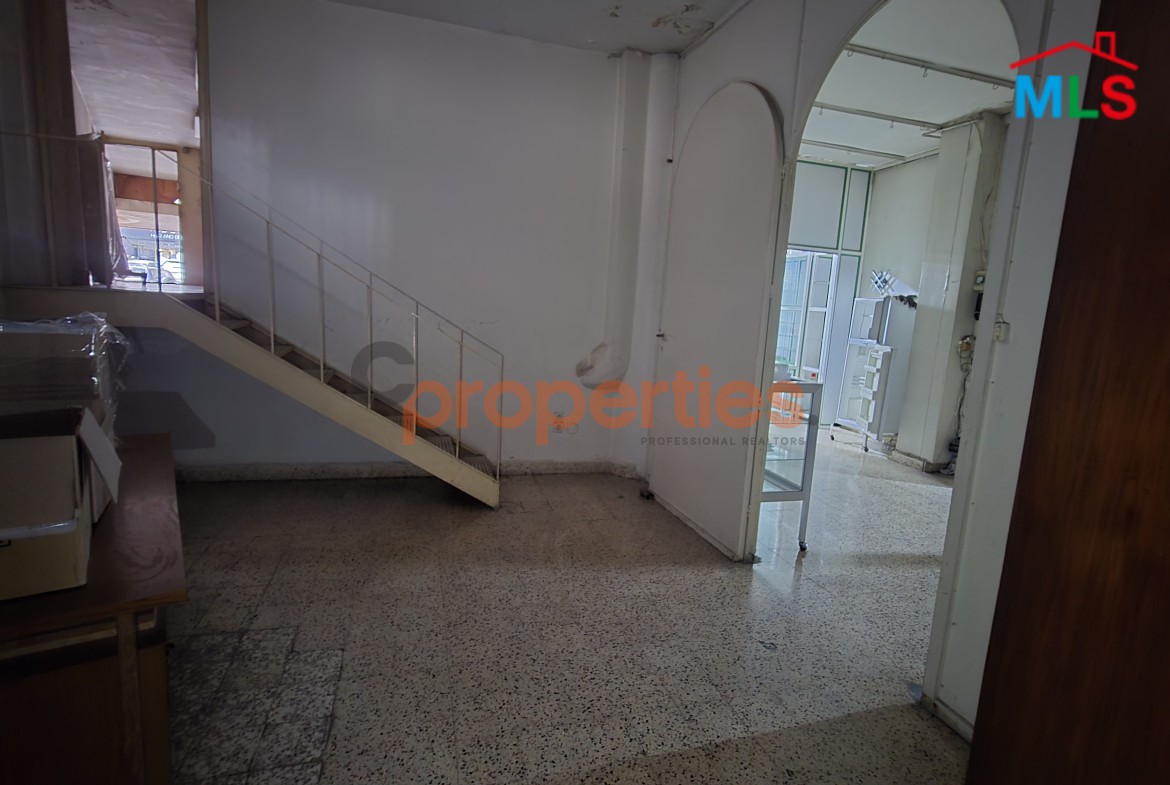 Commercial Space / Shop with Basement For Sale In Furn El Chebbak – CPJA09
