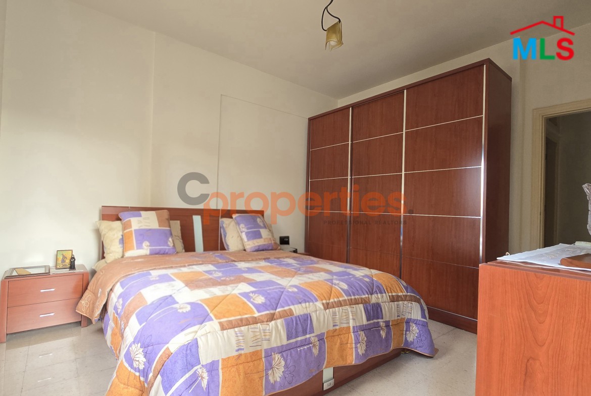 Apartment For Sale In Furn El Chebbak – CPJA10