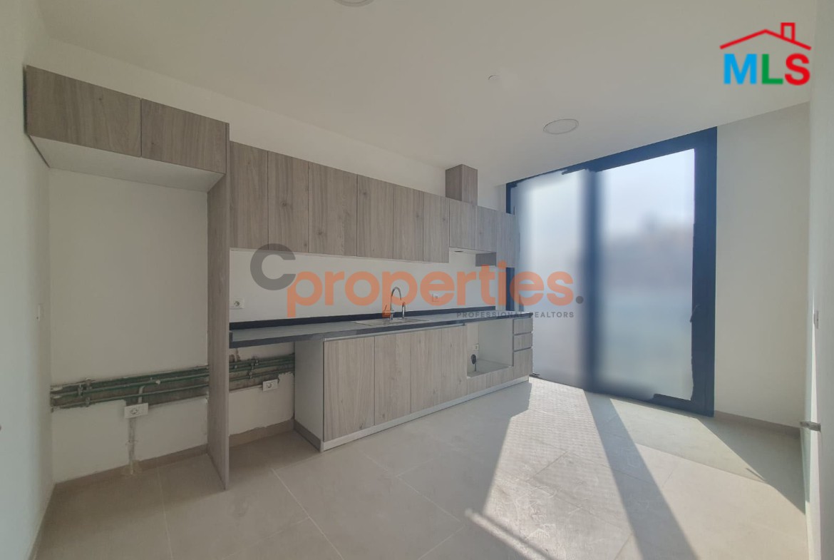 Apartment for sale in Achrafieh – CPBRN33