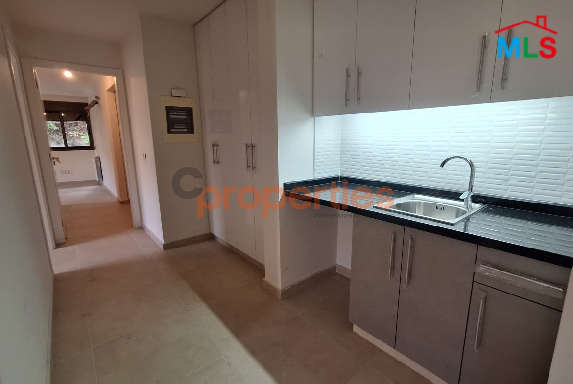 Apartment for Sale in Baabda – CPAK06