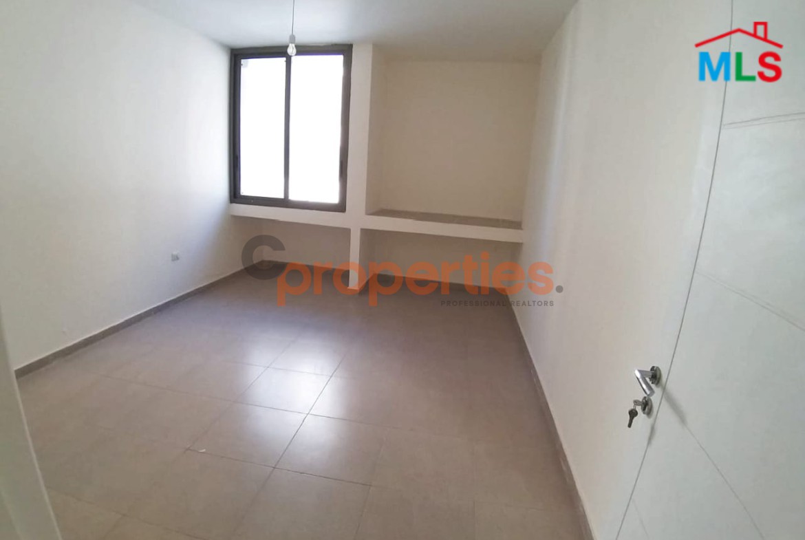 Apartment For Sale In Louaize – CPFY167