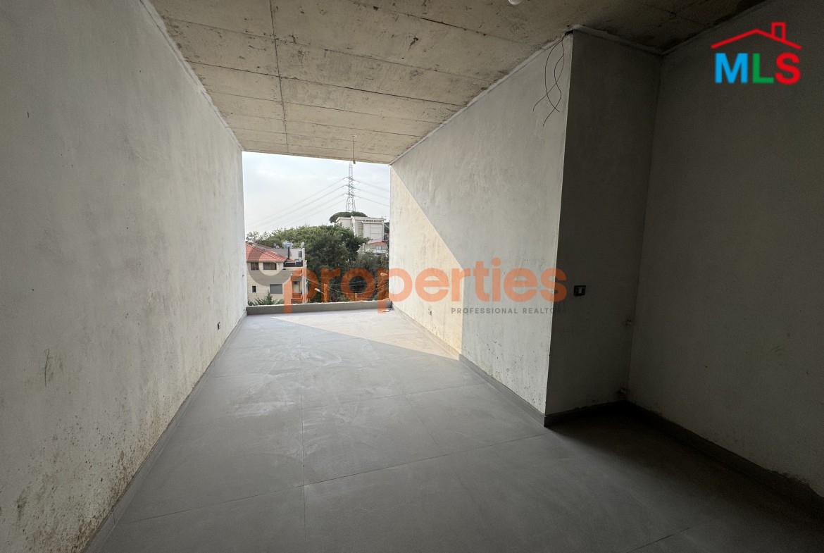 Apartment for Sale in Ain Aalak – CPMF38