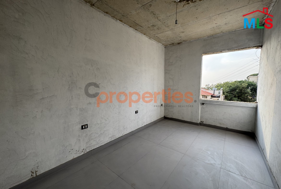 Apartment for Sale in Ain Aalak – CPMF38