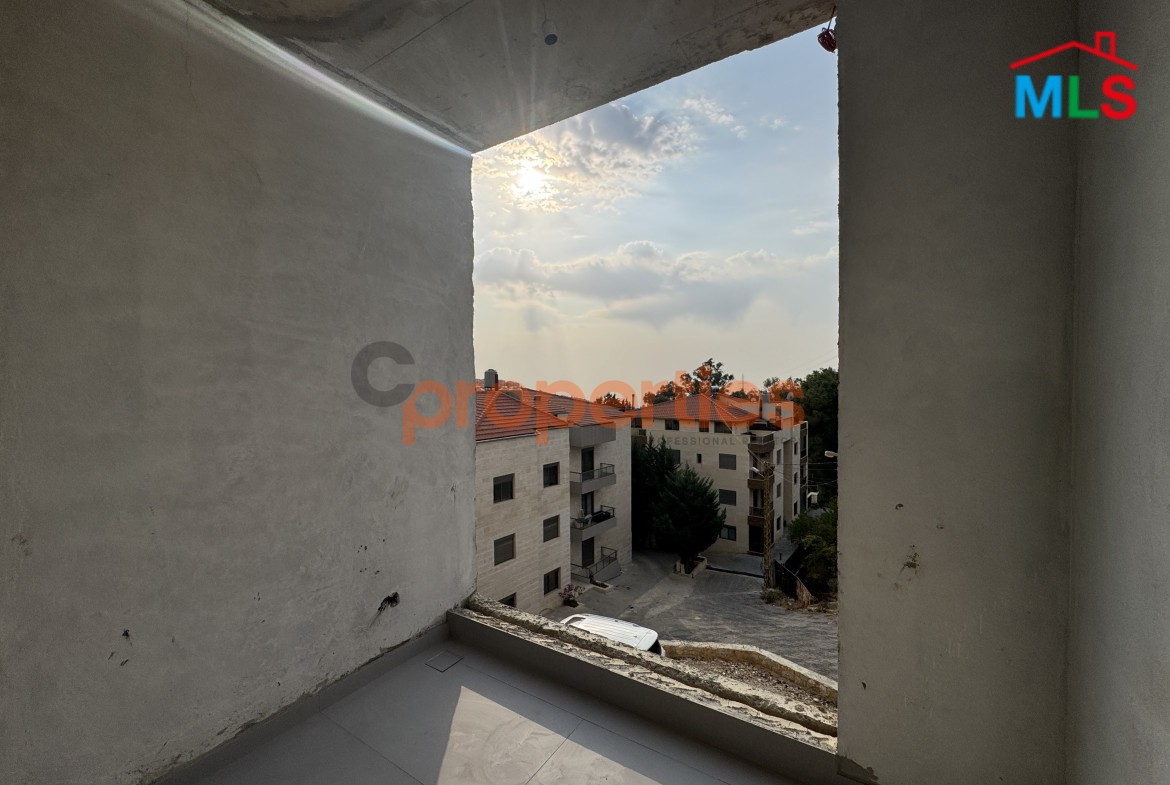 Apartment for Sale in Ain Aalak – CPMF38