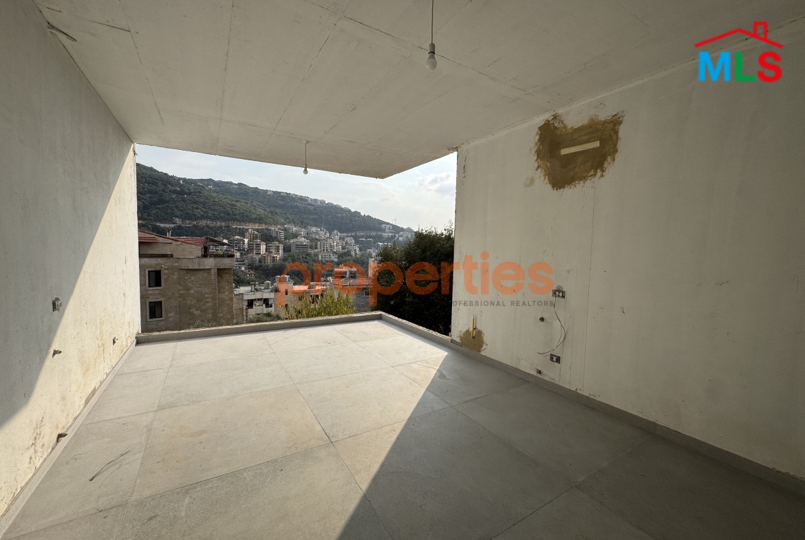 Apartment for Sale in Ain Aalak – CPMF37