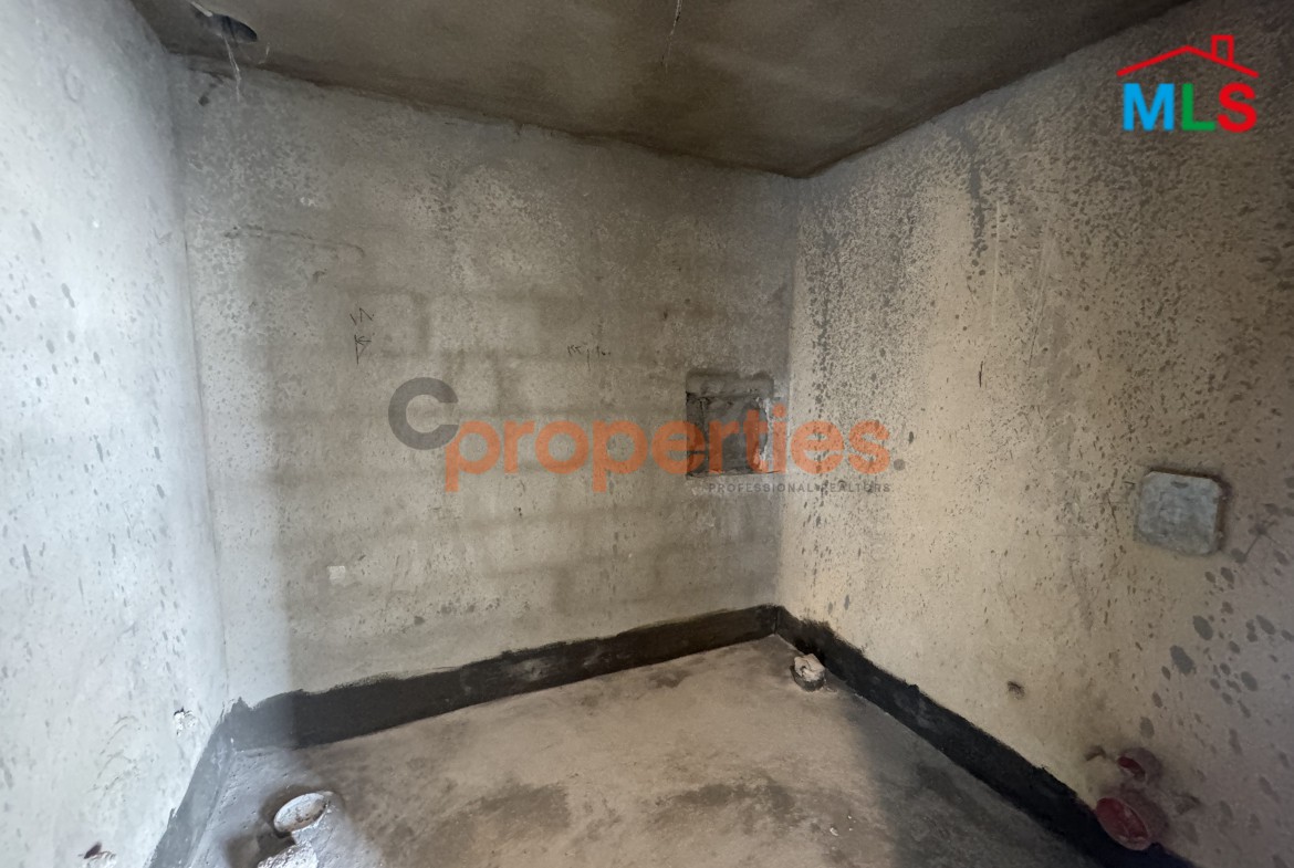 Apartment for Sale in Ain Aalak – CPMF37