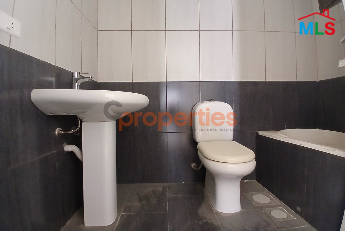 Apartment for Sale in Okaibe- CPJGK19