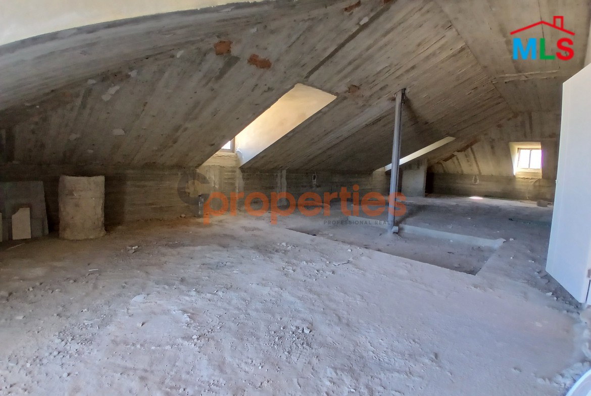 Duplex for Sale in Okaibe- CPJGK18