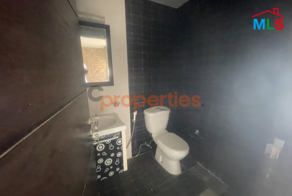 Building and Land for Sale Chabaniyeh – Aley – CPHR11