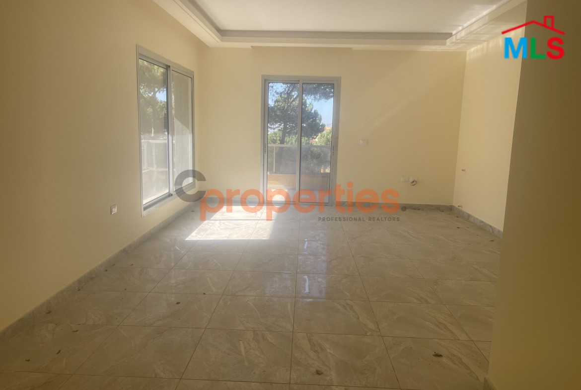 Building and Land for Sale Chabaniyeh – Aley – CPHR11