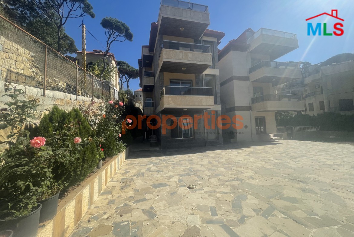 Building and Land for Sale Chabaniyeh – Aley – CPHR11