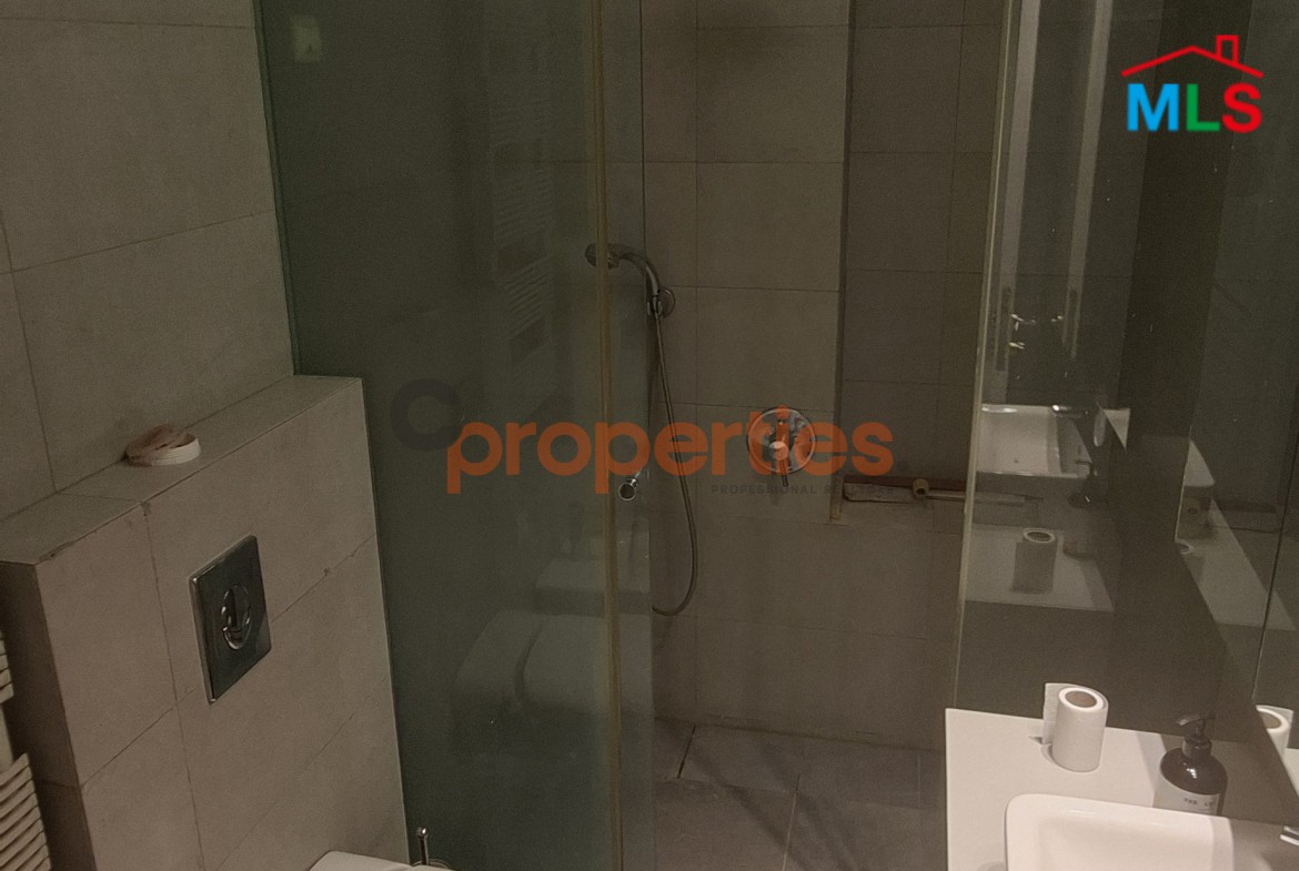Apartment For Sale in Achrafieh – CPBWW55