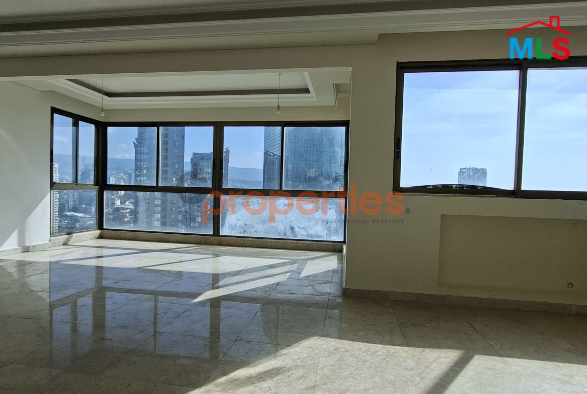 Apartment For Sale In Achrafieh – CPBWW49