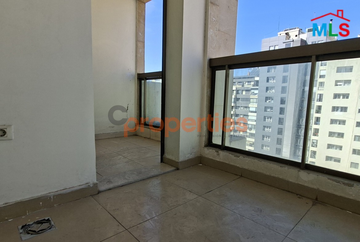 Apartment For Sale In Achrafieh – CPBWW49