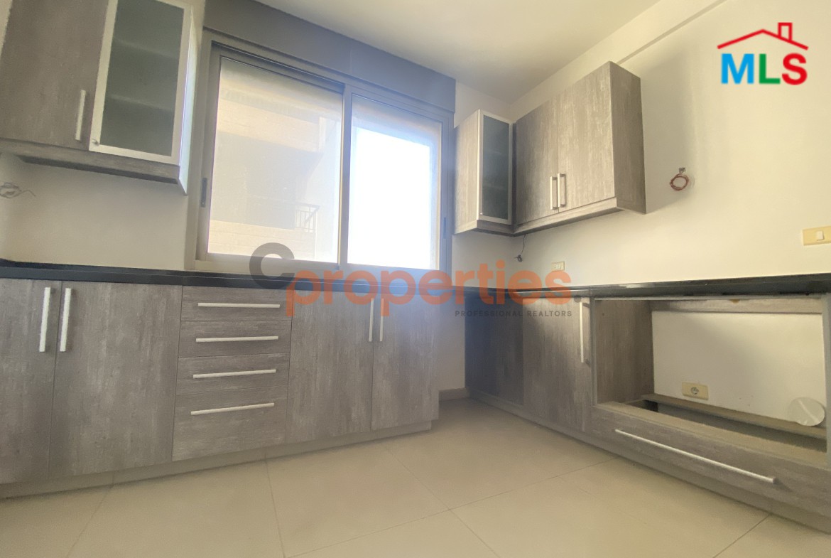 Bright Apartment For Sale in Zalka – CPFY50