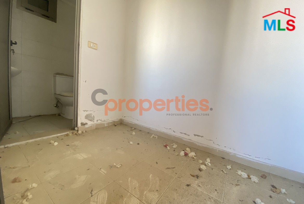 Bright Apartment For Sale in Zalka – CPFY52