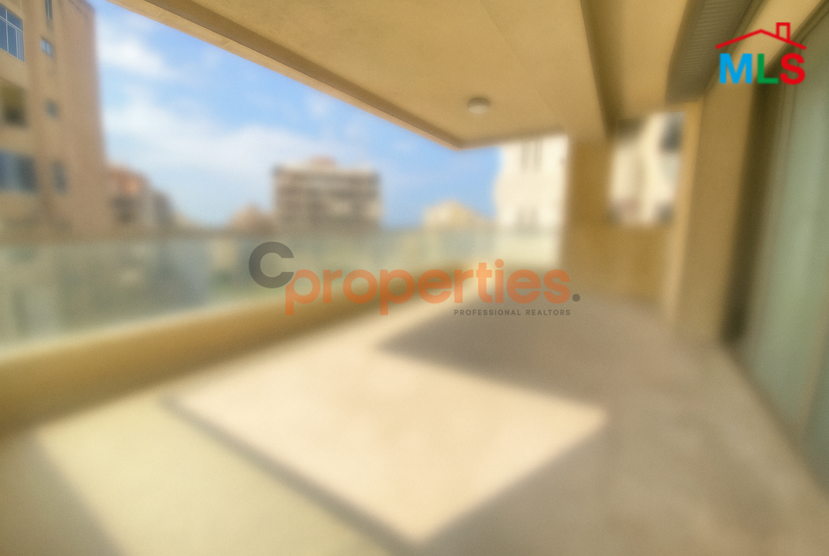 Bright Apartment For Sale in Zalka – CPFY52