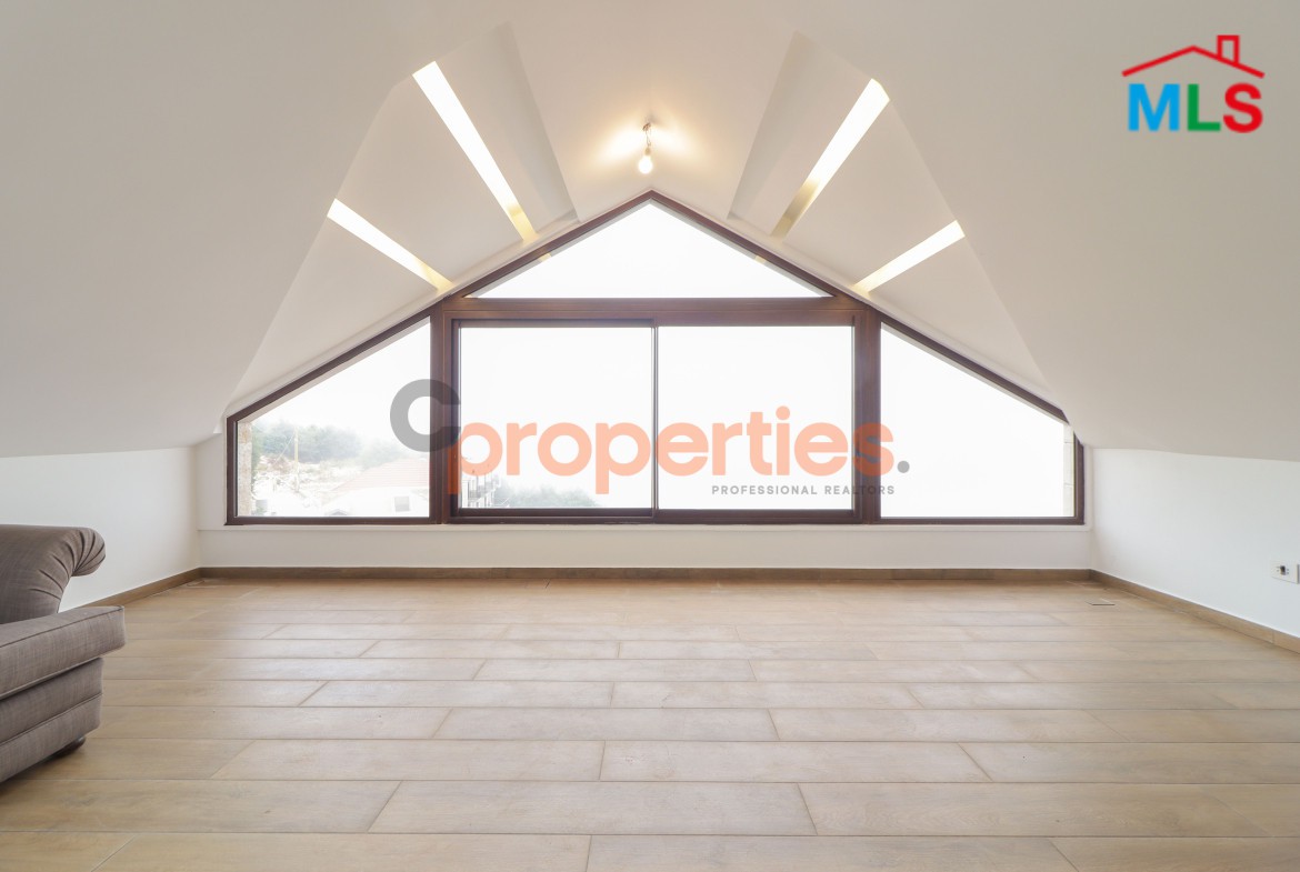 Villa For Sale In Jbeil Annaya with Payment Facilities – CPJJA15