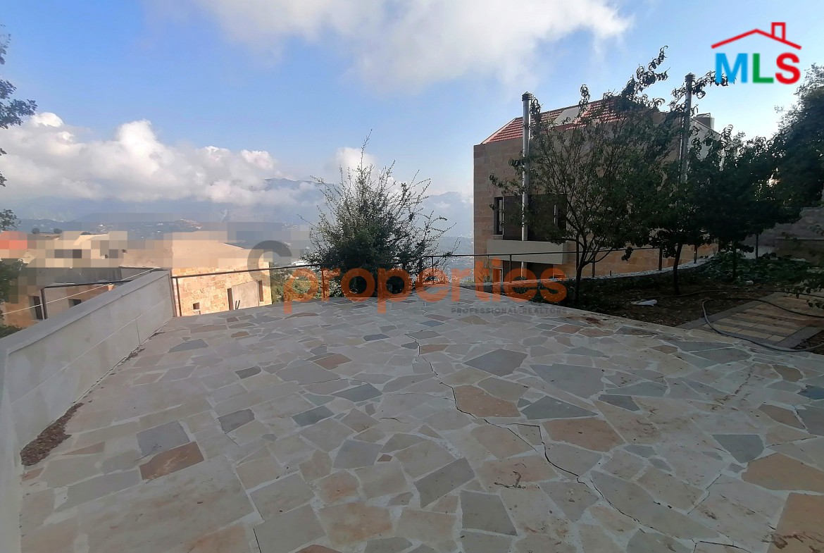 Villa For Sale In Jbeil Annaya with Payment Facilities – CPJJA15