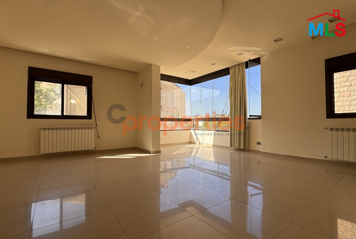 Apartment For Sale In Awkar – CPTA54