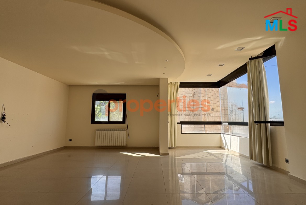 Apartment For Sale In Awkar – CPTA54