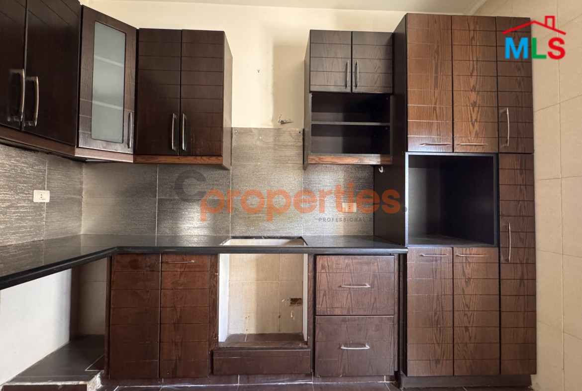 Apartment For Sale In Awkar – CPTA54