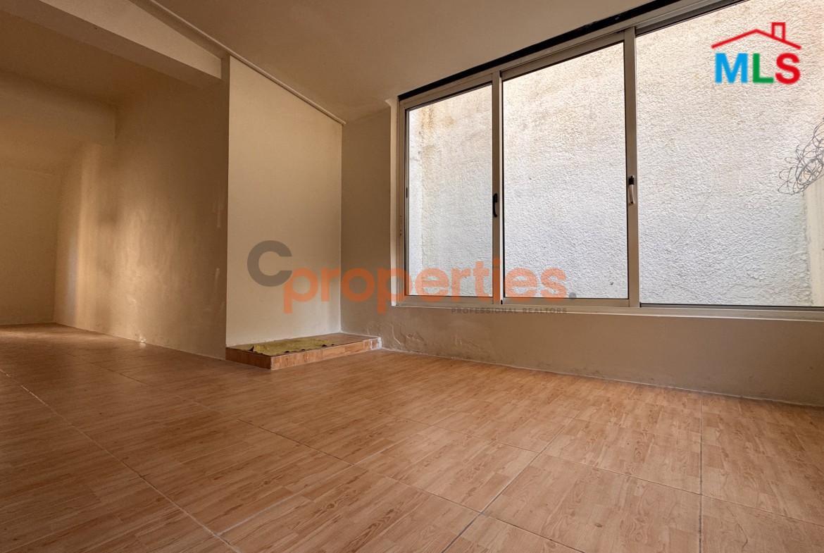 Apartment For Sale In Awkar – CPTA54