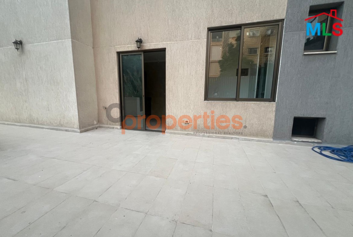 Apartment For Sale in Naccache – CPMC12