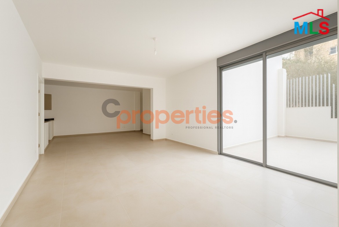 Apartment For Sale in Naccache – CPMC12