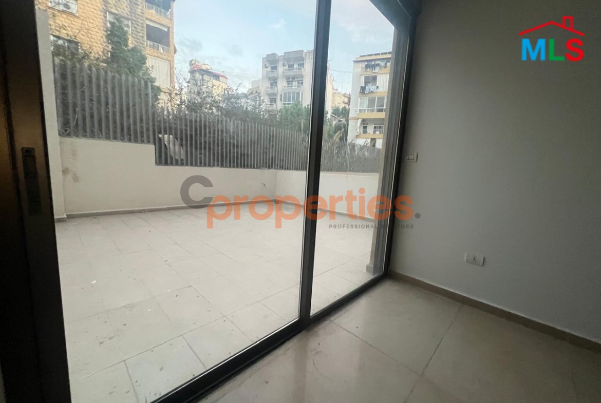 Apartment For Sale in Naccache – CPMC12