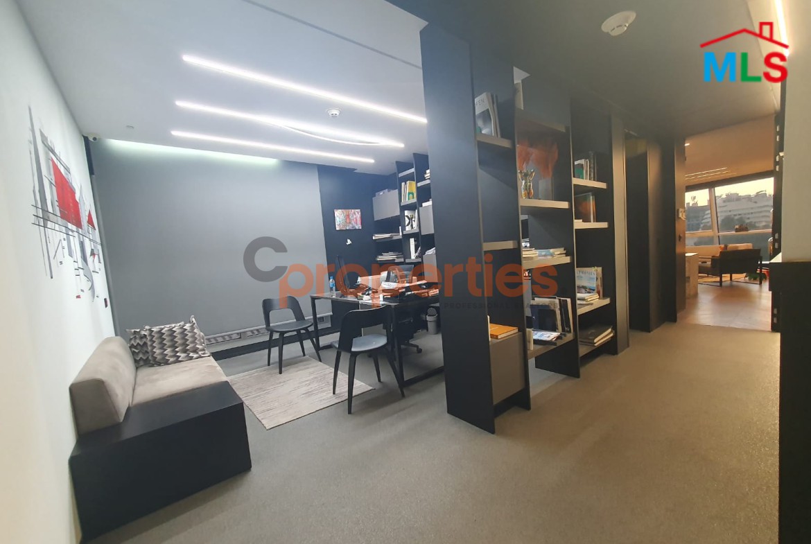 Office for sale in achrafieh – CPBRN13