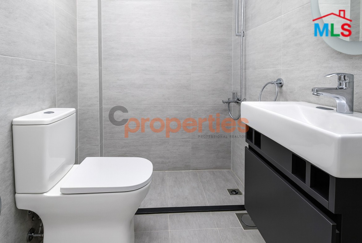 Apartment For Sale In Achrafieh – CPBWW43