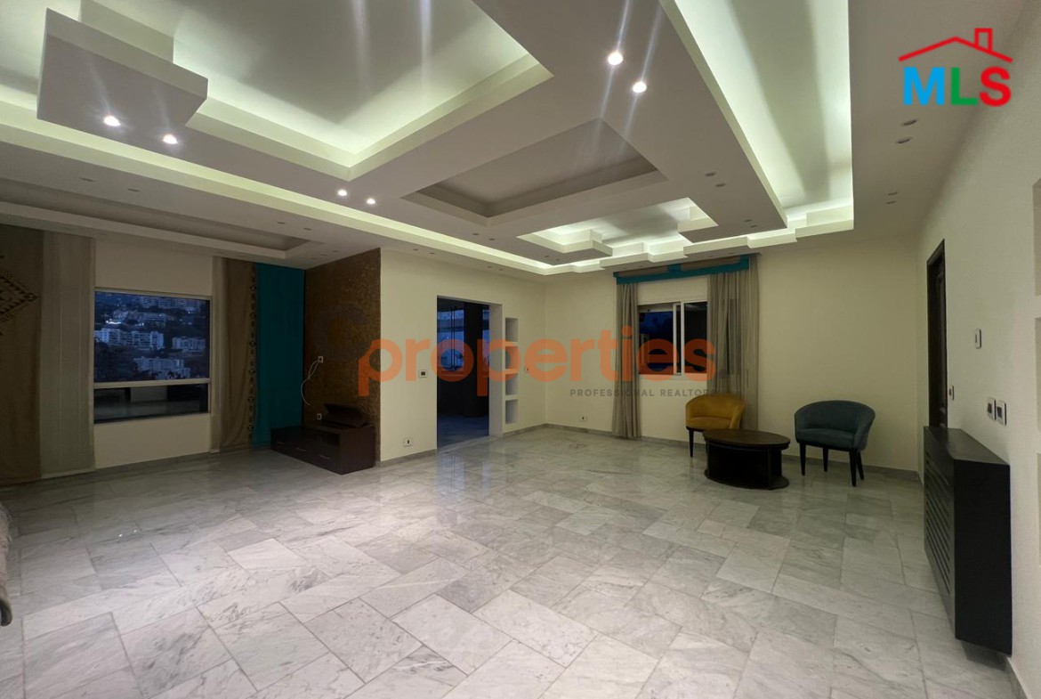 Spacious Apartment for Sale in Hazmieh – Mar Takla – CPMK156