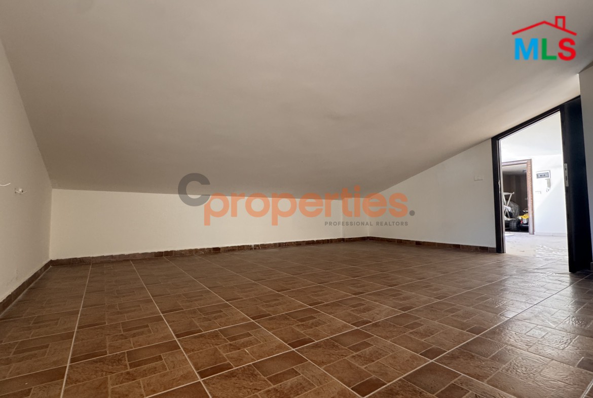Duplex For Sale In Dik El Mehdi With Terrace – CPTA42