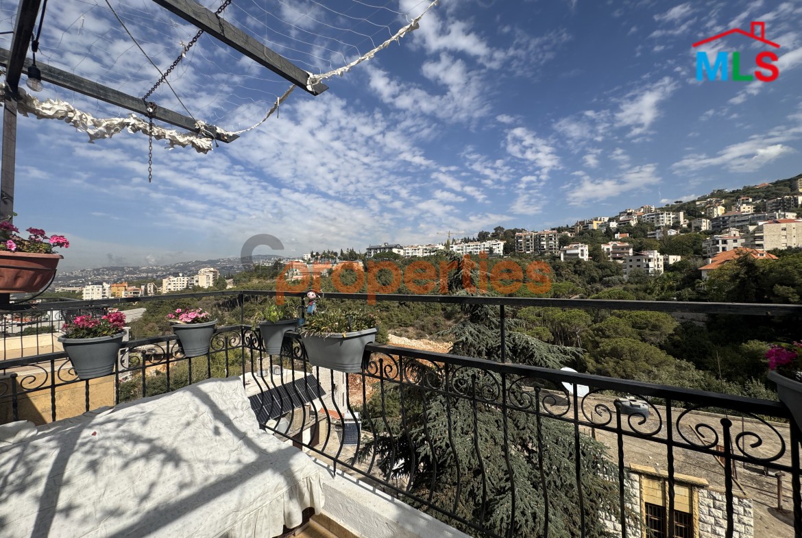 Luxurious Duplex for Sale in Beit el Kikko – CPMF34