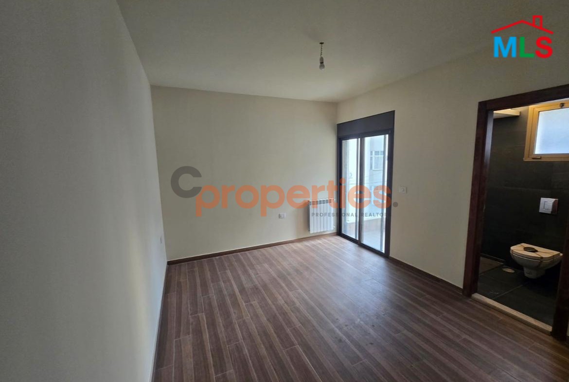 Apartment For Sale in Naccache – CPMC08