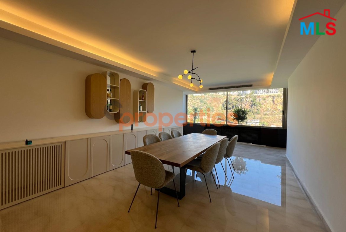 Luxury Apartment for Sale in Hazmieh with Terrace – CPMK152