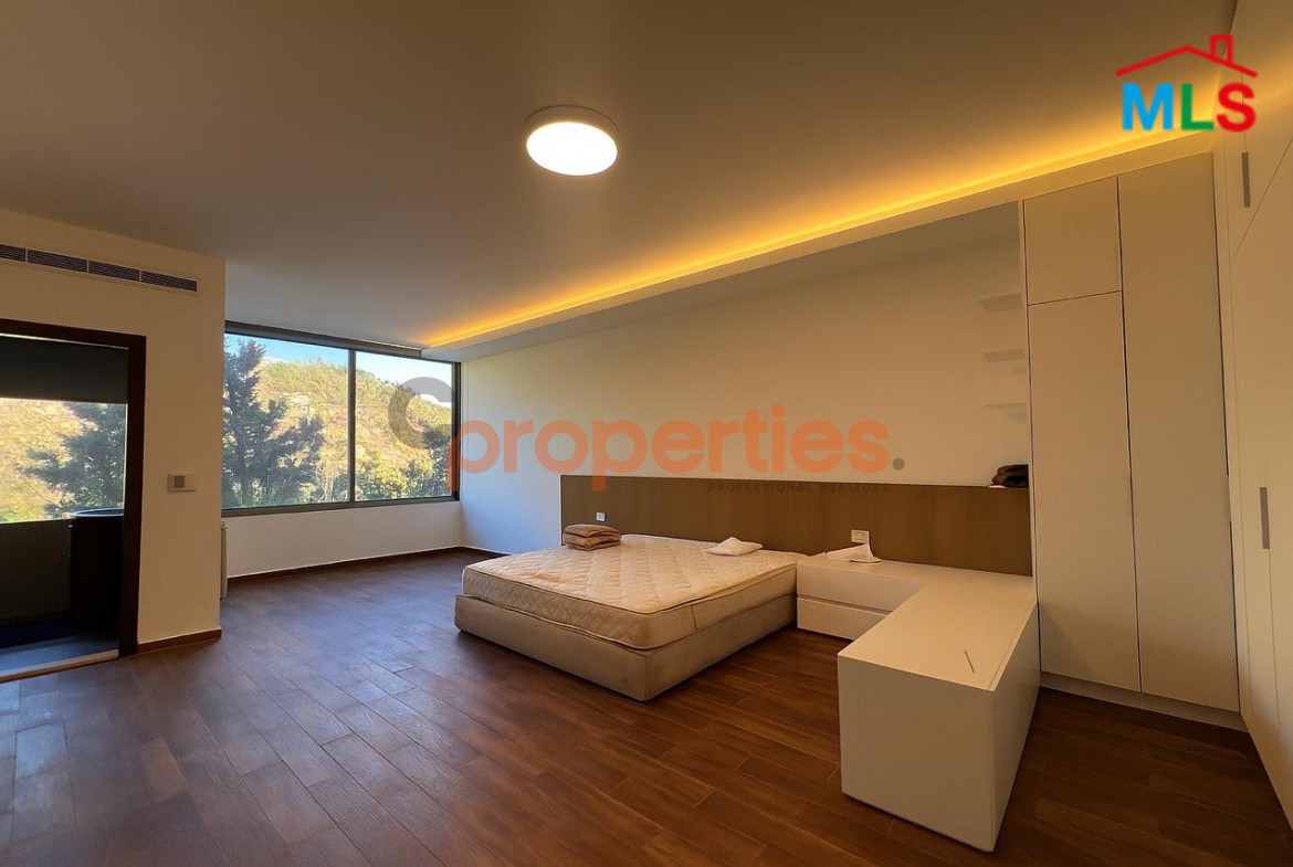 Luxury Apartment for Sale in Hazmieh with Terrace – CPMK152