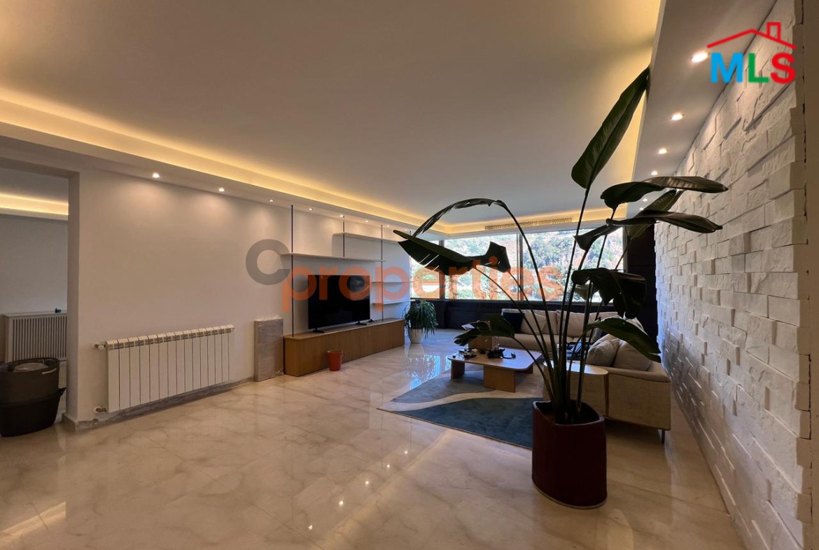 Luxury Apartment for Sale in Hazmieh with Terrace – CPMK152