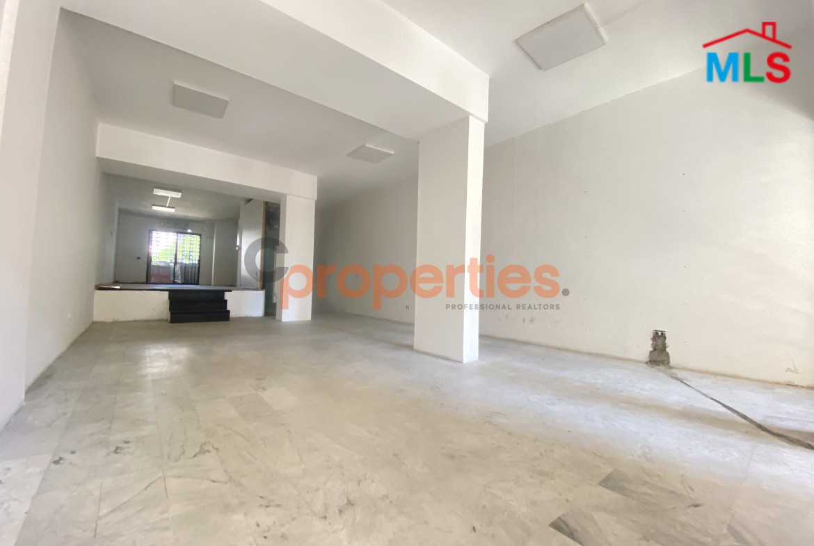 Shop For Sale in Zalka – CPFY38