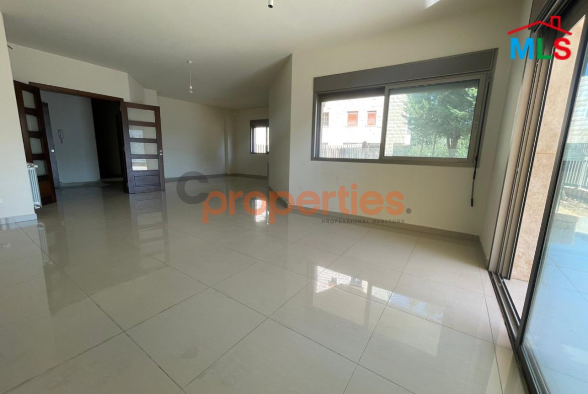 Apartment for Sale In Ballouneh – CPKRH52