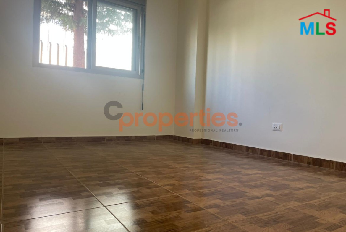 Apartment for Sale In Ballouneh – CPKRH52