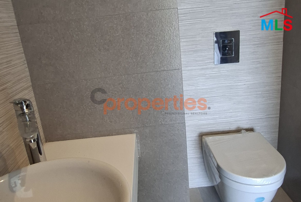 Apartment For Sale In Achrafieh – CPBWW39