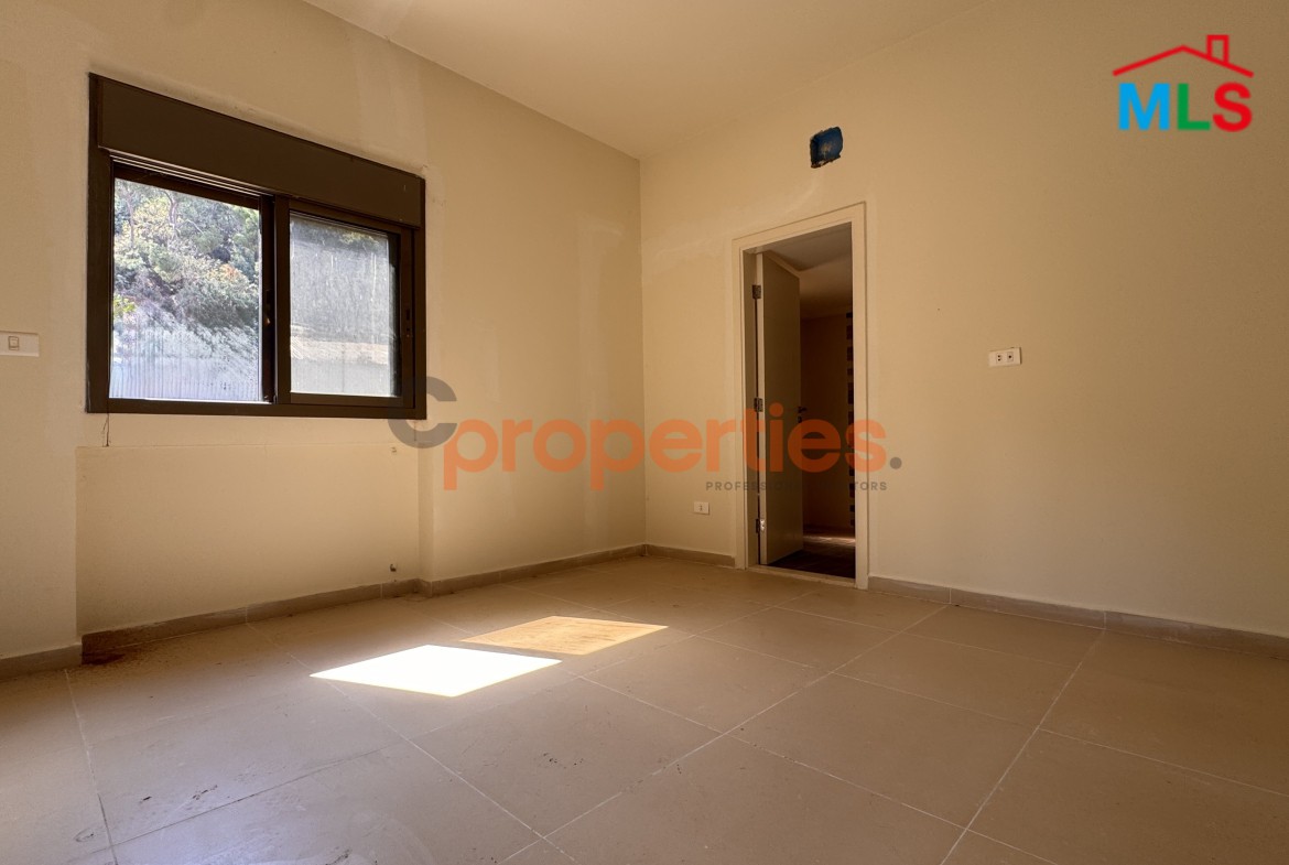 Duplex For Sale In Awkar With Terrace – CPTA32