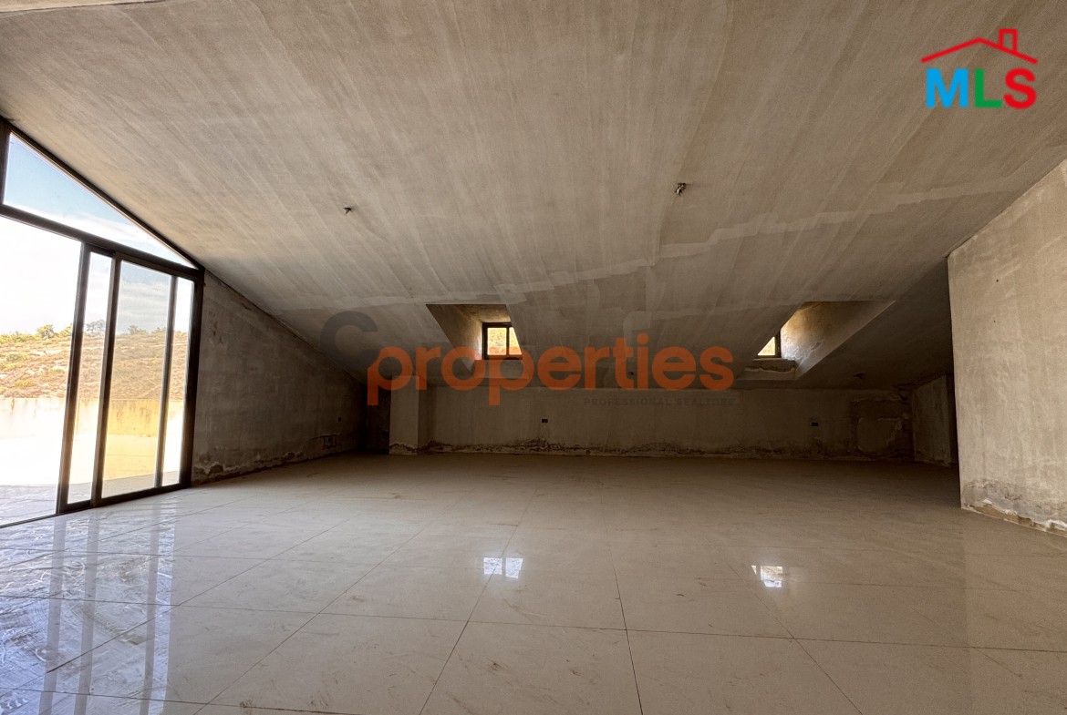 Duplex For Sale In Awkar With Terrace – CPTA32