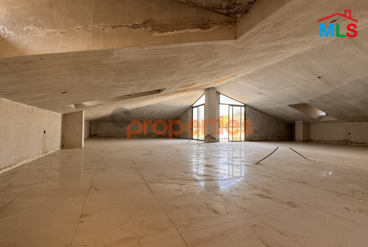 Duplex For Sale In Awkar With Terrace – CPTA32