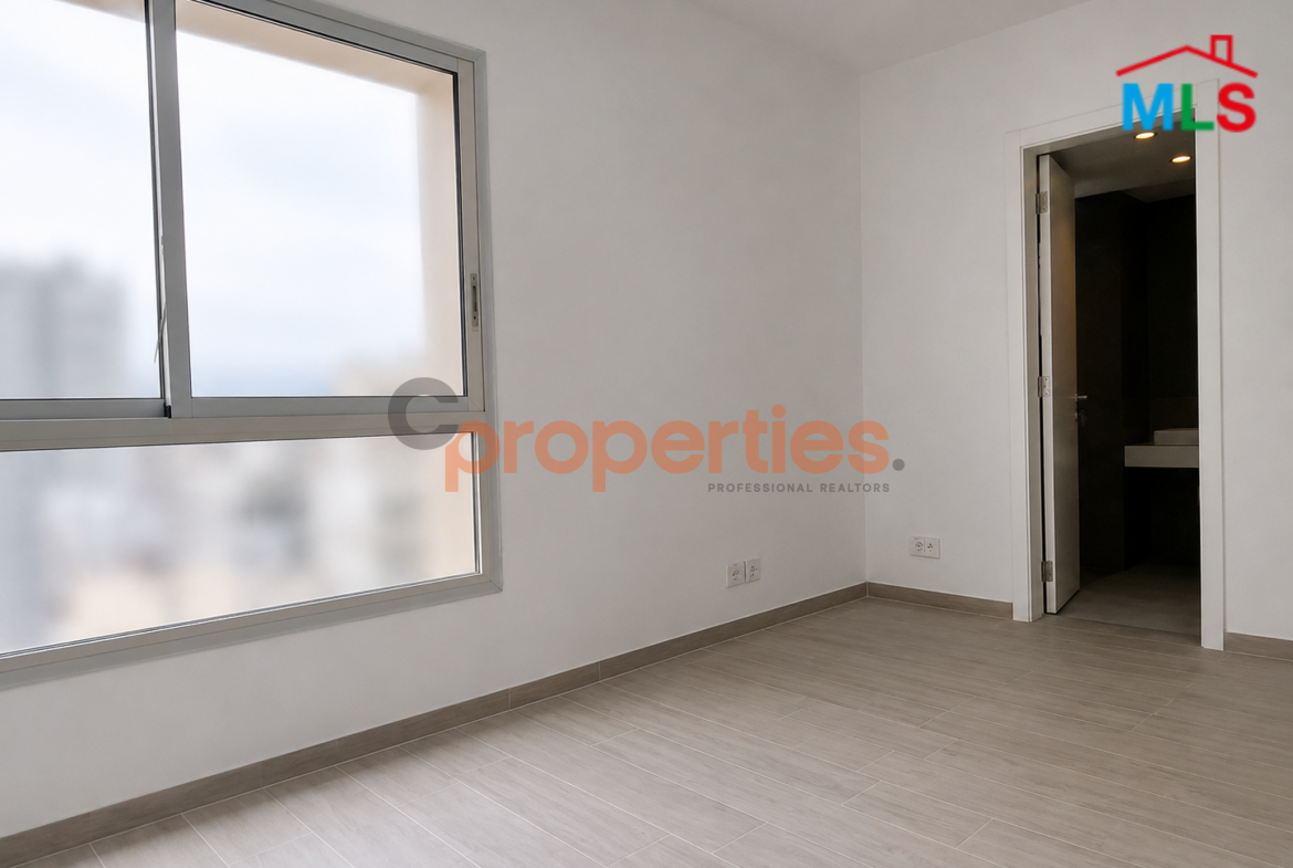 Apartment For Sale In Achrafieh شقة للبيع في الأشرفية CPBWW33