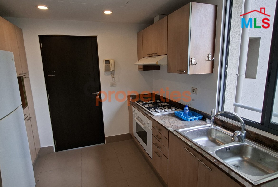 Apartment For Sale In Achrafieh شقة للبيع في الأشرفية CPBWW27